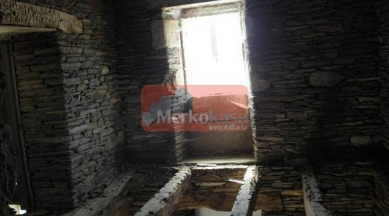 Lugo - Fonsagrada - 1122m2