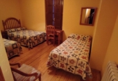 Chalet independiente con terreno en venta en la España, Castrillo de la Valduerna, ref: TR216604 foto