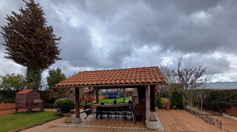 Leon - Valverde de la Virgen - 1450m2