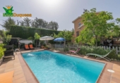 Chalet independiente con terreno en venta en la España, La Zubia, ref: TR248717 foto