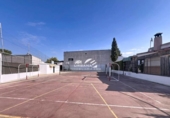 Chalet independiente con terreno en venta en la España, Lucena, ref: TR345911 foto