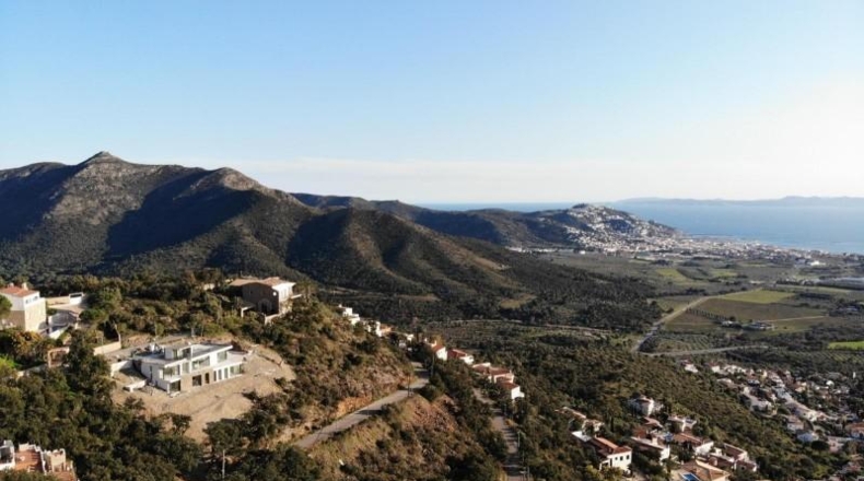 Gerona - Roses - 1583m2