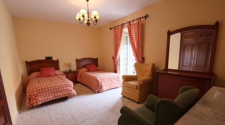 Soria - Montejo de Tiermes - 561m2