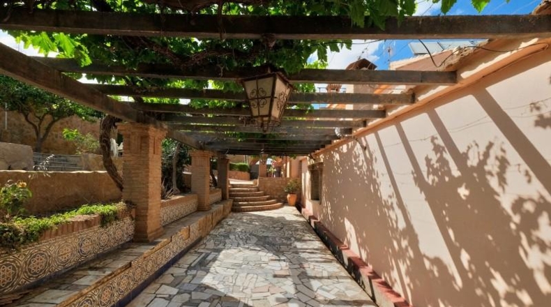 Granada - Almuñécar - 1800m2