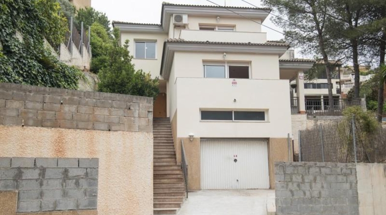 Barcelona - Corbera de Llobregat - 478m2
