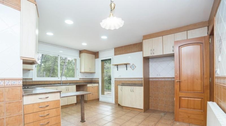 Barcelona - Corbera de Llobregat - 478m2