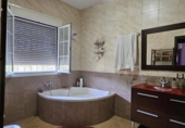 Chalet independiente con terreno en venta en la España, Alcolea, ref: TR235676 foto