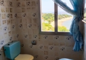 Chalet independiente con terreno en venta en la España, Vigo, ref: TR401357 foto