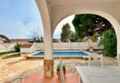 Chalet independiente con terreno en venta en la España, Amposta, ref: TR397055 foto