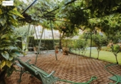 Chalet independiente con terreno en venta en la España, Cacabelos, ref: TR403499 foto