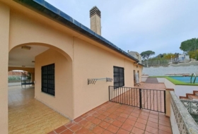 Alzira 1638&nbsp;m² 