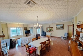 Alzira 1638&nbsp;m² 
