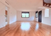 Casa de pueblo en venta en la España, Castellar del Vallès, ref: TR409295 foto