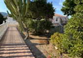 Chalet independiente con terreno en venta en la España, Albatera, ref: TR316358 foto