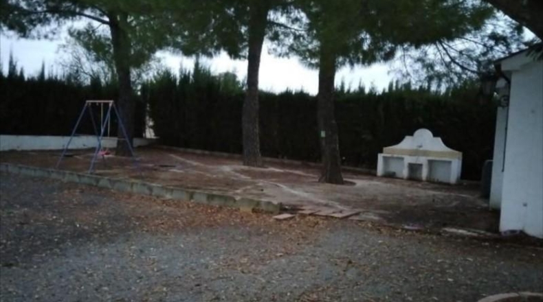 Córdoba - Lucena - 4185m2