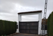 Xalet independent amb terreny en venda a la España, Lucena, ref.: TR242298 foto