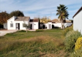 Xalet independent amb terreny en venda a la España, Lucena, ref.: TR242298 foto
