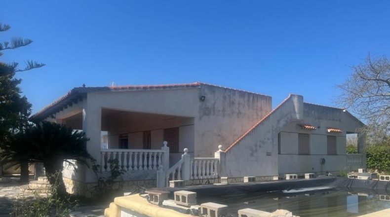 Valencia - Oliva - 1227m2