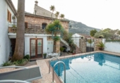 Дом с участком на продажу в городе Barx Фото