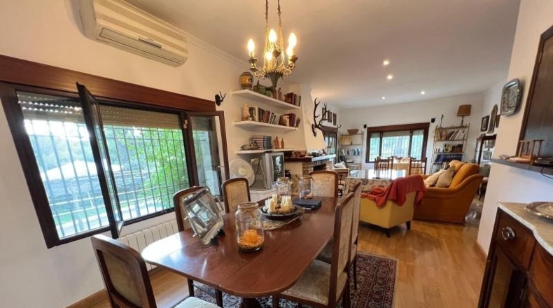 Кордова - Encinarejo de Córdoba - 1751m2