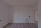 Отдельно стоящий дом с участком на продажу в городе el Vendrell Фото