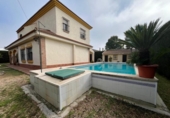 Chalet independiente con terreno en venta en la España, Palomares del Río, ref: TR370250 foto