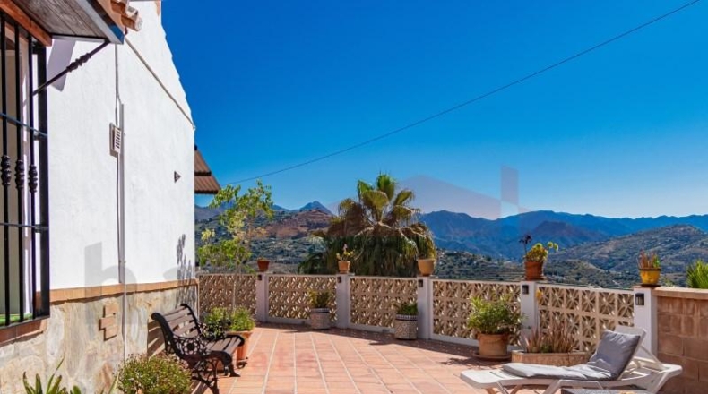Málaga - Sayalonga - 1233m2