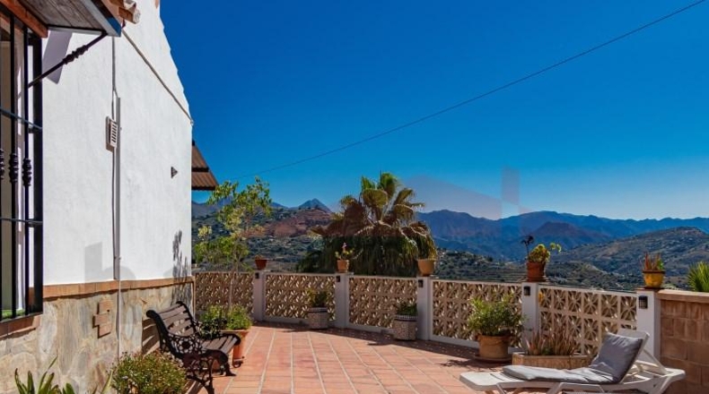Málaga - Sayalonga - 1233m2
