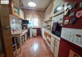 Отдельно стоящий дом с участком на продажу в городе Юнкос Фото