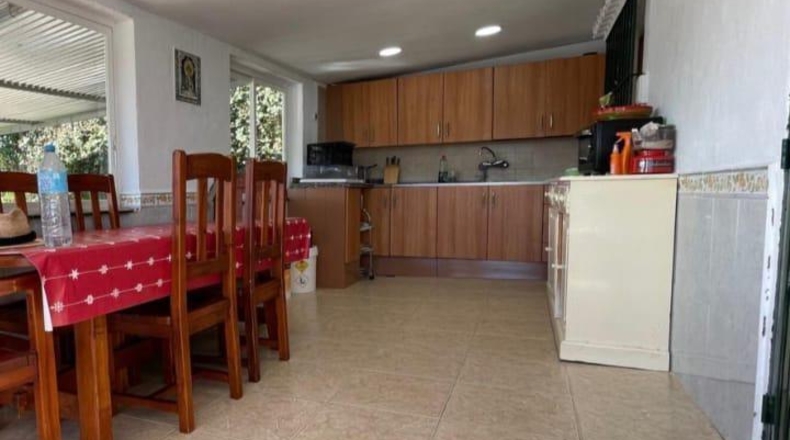 Málaga - Estepona - 4200m2