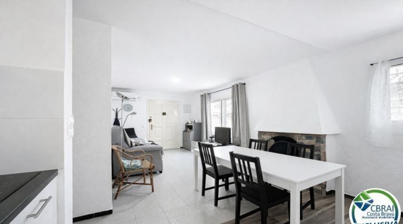 Жирона - Empuriabrava - 195m2