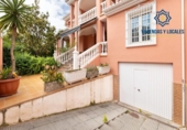 Casa de pueblo en venta en la España, Santa Fe, ref: TR280470 foto