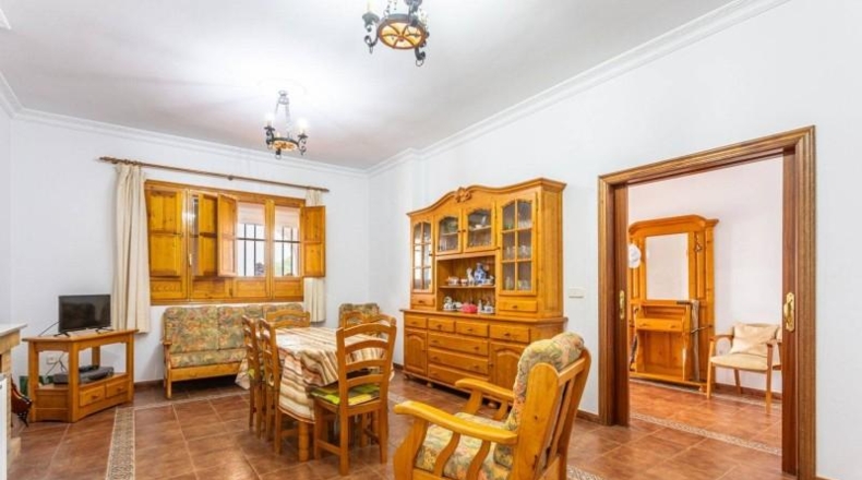 Sevilla - Sanlúcar la Mayor - 5000m2