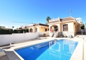 Chalet independiente con terreno en venta en la España, Rojales, ref: TR400116 foto