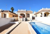 Chalet independiente con terreno en venta en la España, Rojales, ref: TR400116 foto