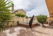 Chalet independiente con terreno en venta en la España, Ogíjares, ref: TR412949 foto