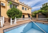 Chalet independiente con terreno en venta en la España, Ogíjares, ref: TR412949 foto