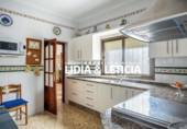 Casa de pueblo en venta en la España, Alcalá de Guadaíra, ref: TR374197 foto