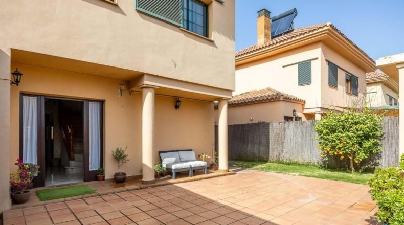 Seville - Palomares del Río - 345m2