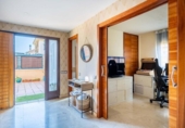 Chalet independiente con terreno en venta en la España, Palomares del Río, ref: TR391601 foto