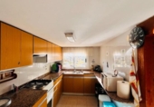 Chalet independiente con terreno en venta en la España, Pratdip, ref: TR381306 foto