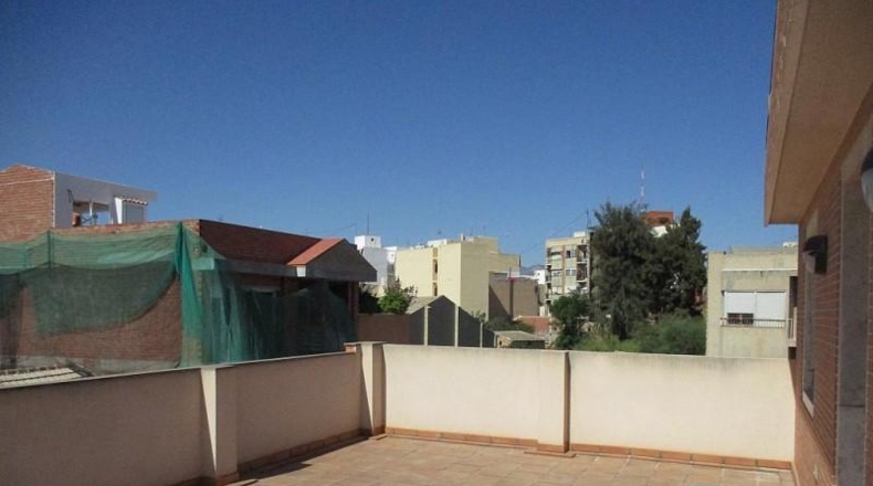 Alicante - San Vicente del Raspeig - 440m2