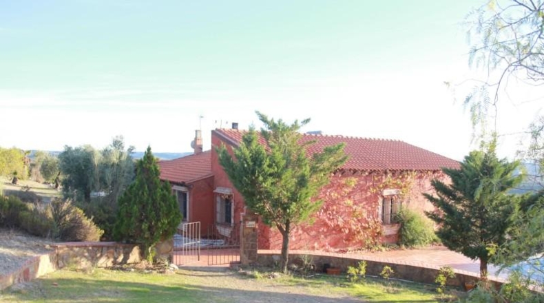 Badajoz - Орначос - 200000m2