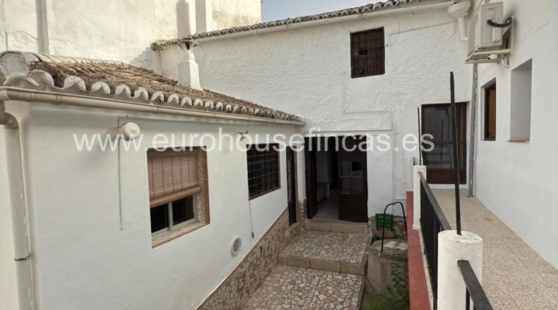 Malaga - Ardales - 860m2
