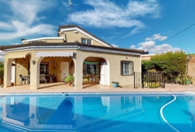 Montserrat 695&nbsp;m²