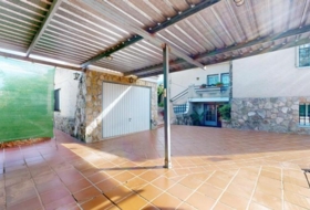 Montserrat 695&nbsp;m²