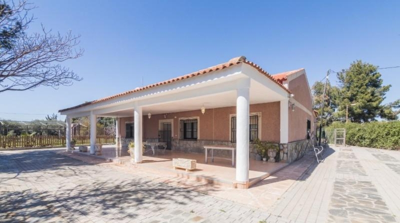 Alicante - Redován - 495m2