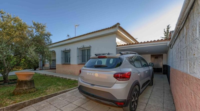 Sevilla - Palomares del Río - 214m2