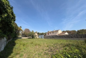 Vilanova i la Geltrú 619&nbsp;m²