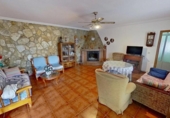 Chalet independiente con terreno en venta en la España, Albacete, ref: TR406535 foto
